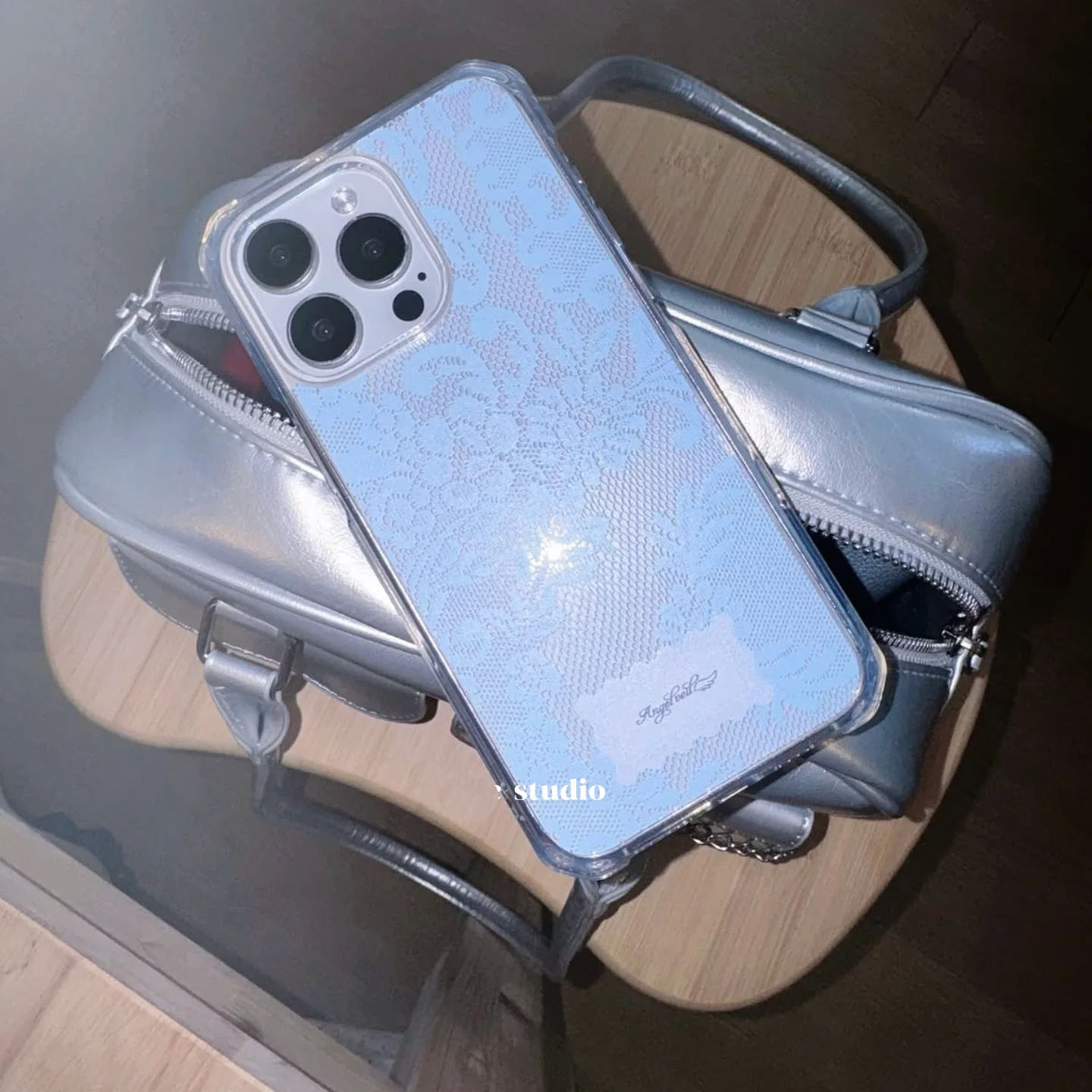 韓国風カラーレーススイートガールフォンケース iPhone  - Phone Accessories For Girls のレビューと価格