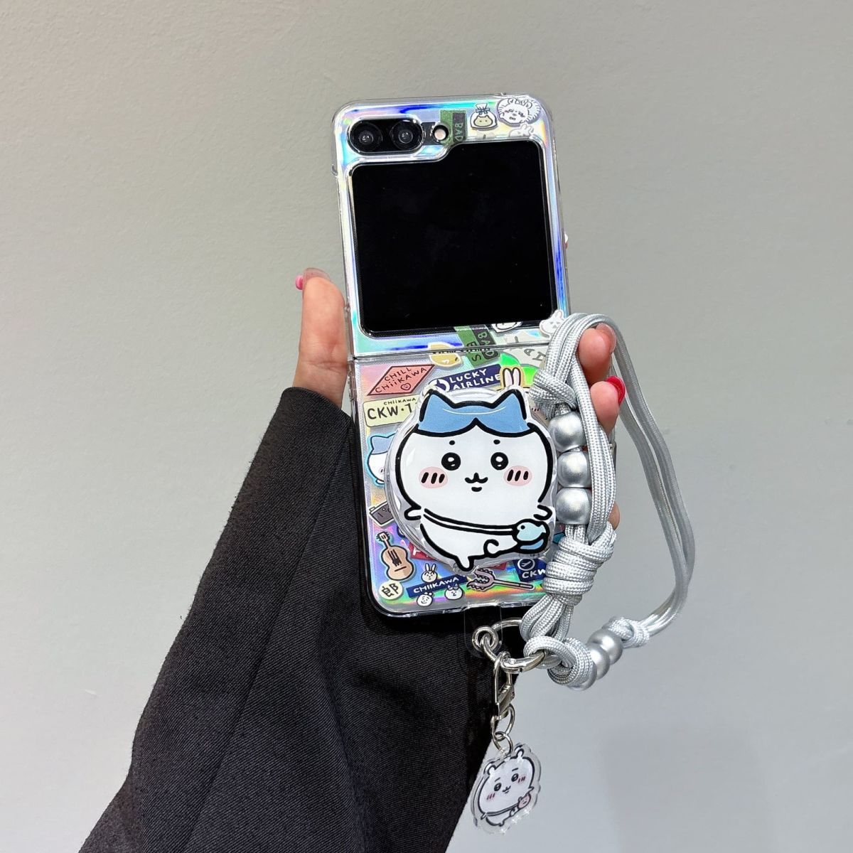 アニメちいかわハチワレ漫画サムスンギャラクシーZ Flip7 - Phone Zone Accessories のレビューと価格