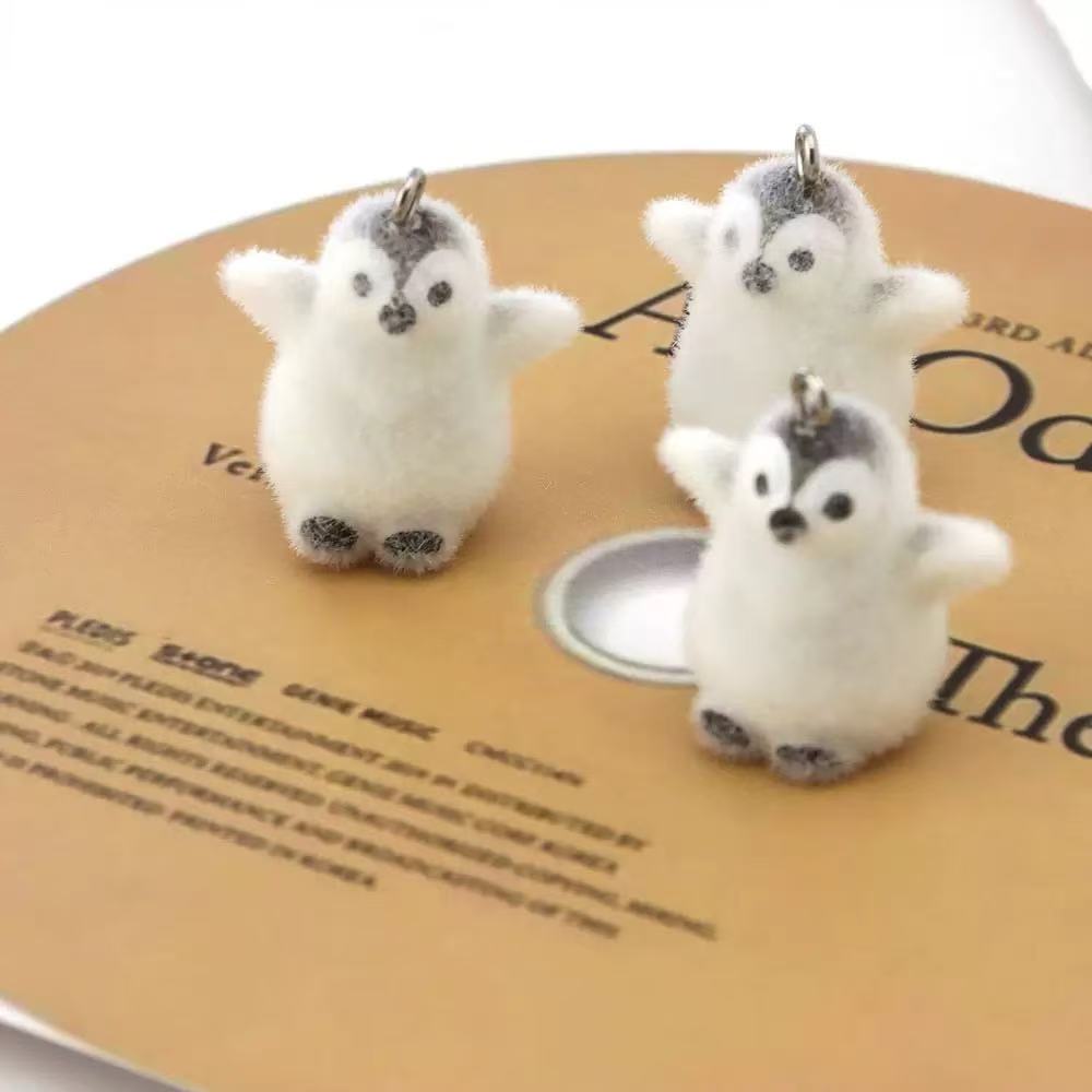 5個入り フロッキング加工 小さなペンギン レジンチャーム  - Phone Accessories Jewelry のレビューと価格